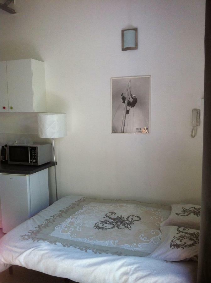 Aparthotel Les Bains Douches Périgueux Esterno foto
